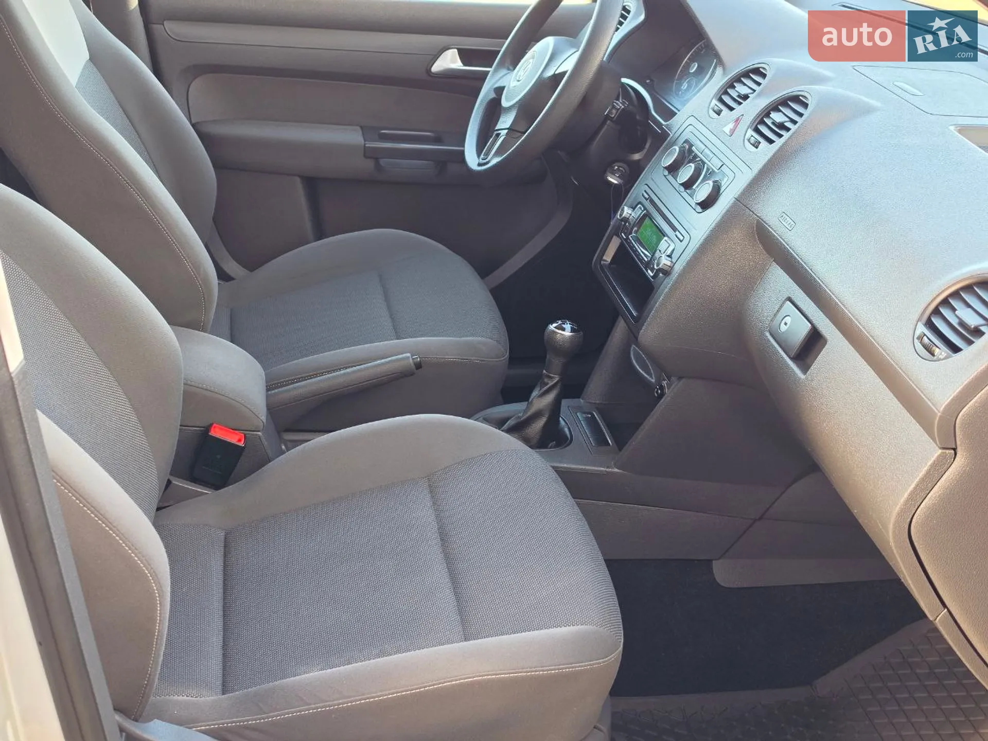 2011 Volkswagen Caddy - мініатюра 32