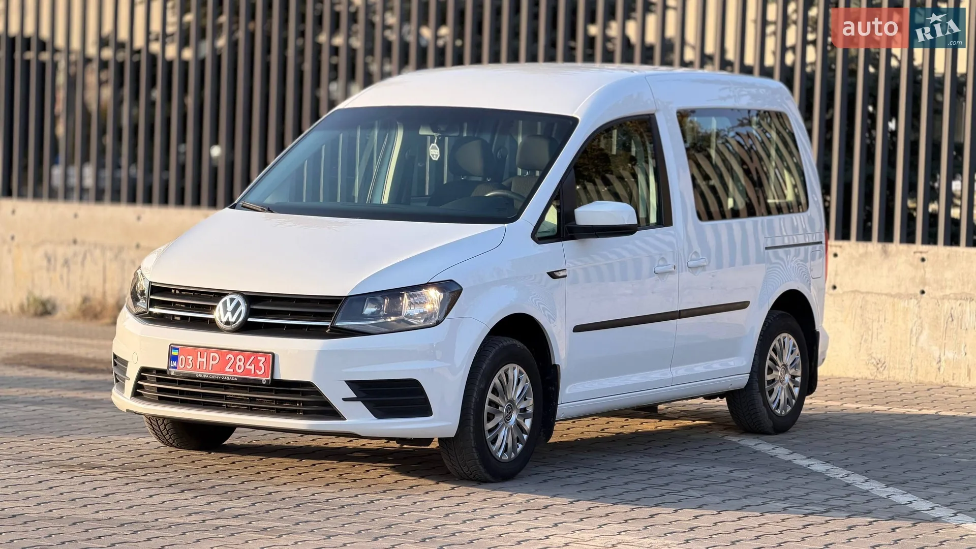 2018 Volkswagen Caddy - мініатюра 3