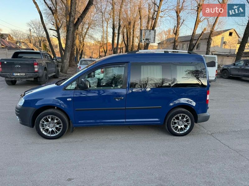 Минивэн Volkswagen Caddy 2010 в Днепре
