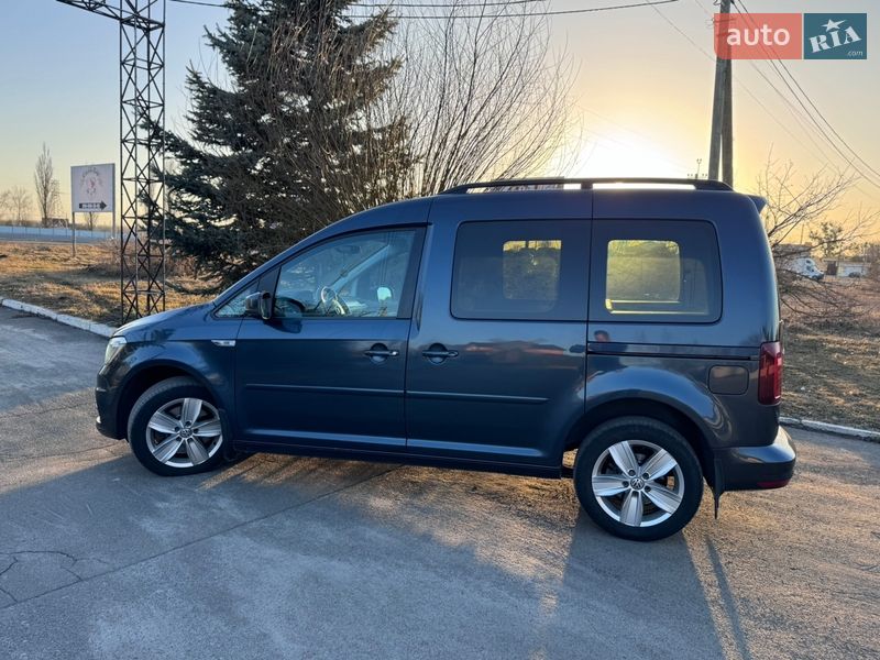 Минивэн Volkswagen Caddy 2015 в Переяславе