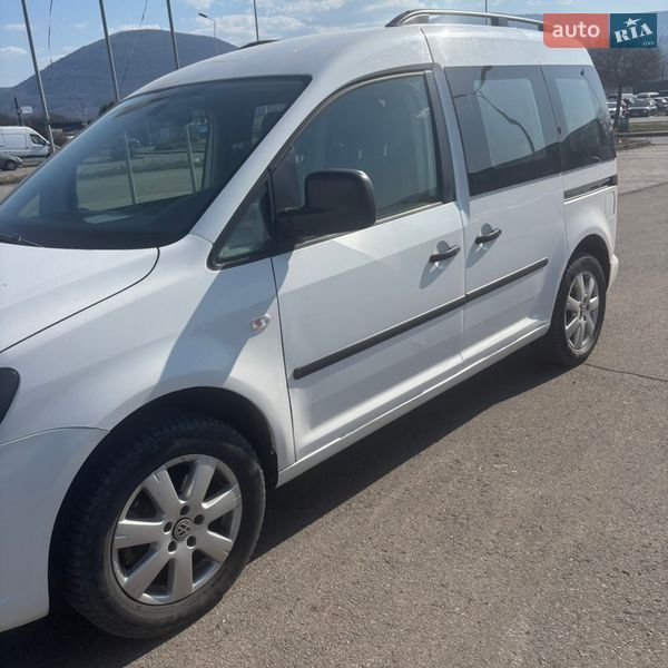 Минивэн Volkswagen Caddy 2014 в Тячеве