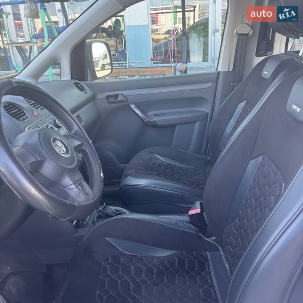 Минивэн Volkswagen Caddy 2014 в Тячеве
