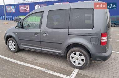 Минивэн Volkswagen Caddy 2014 в Нововолынске
