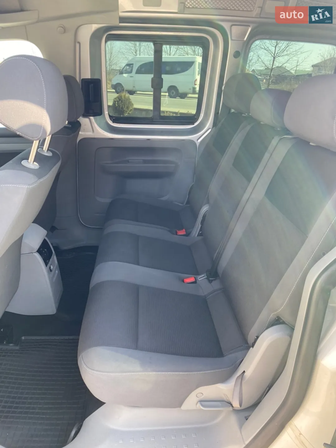 2010 Volkswagen Caddy - мініатюра 16