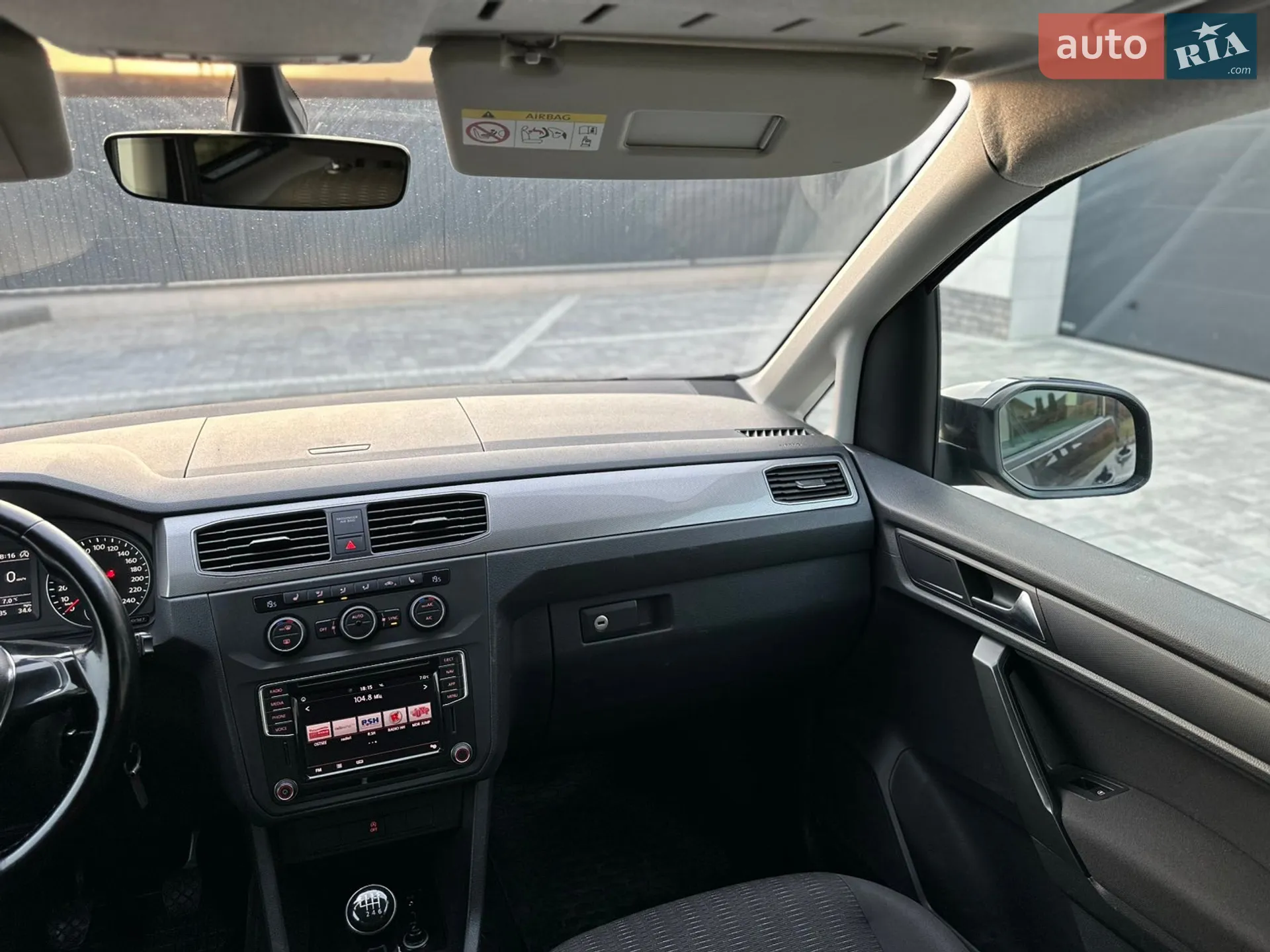 2017 Volkswagen Caddy - мініатюра 28