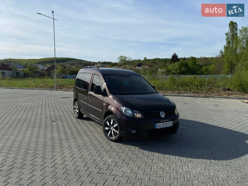 Минивэн Volkswagen Caddy 2013 в Мукачево