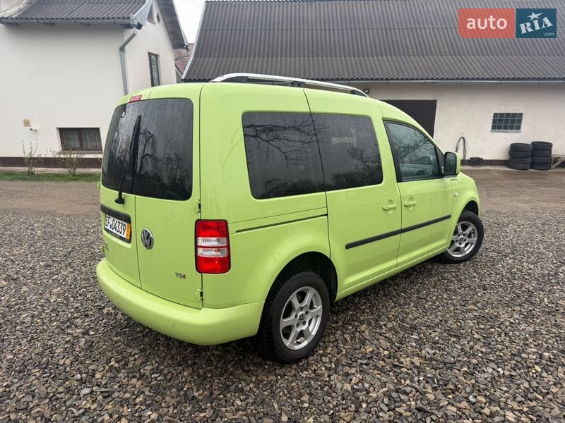 Мінівен Volkswagen Caddy 2013 в Надвірній