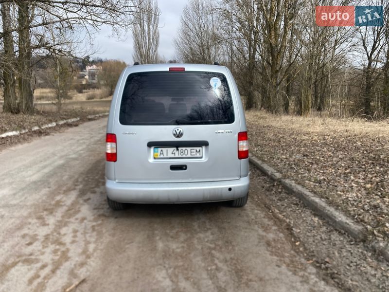 Минивэн Volkswagen Caddy 2010 в Буче