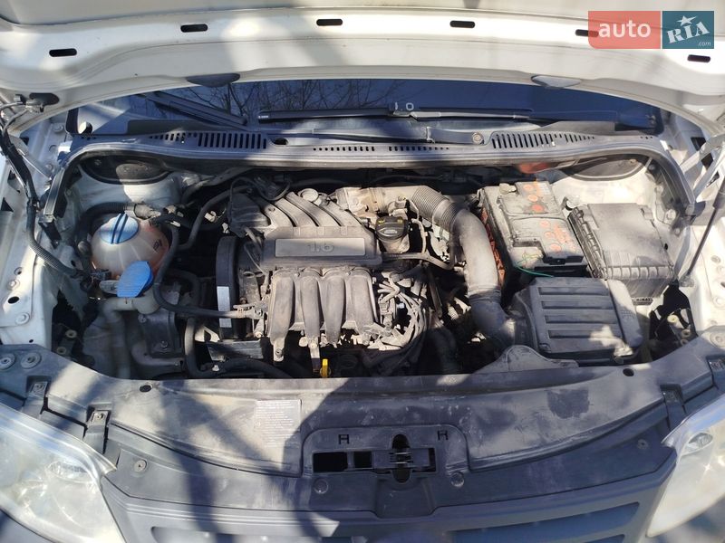 Грузовой фургон Volkswagen Caddy 2007 в Запорожье фото 5 Грузовой фургон Volkswagen Caddy 2007 в Запорожье