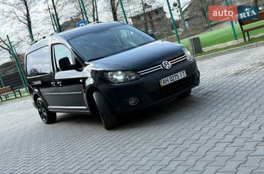 Вантажний фургон Volkswagen Caddy 2012 в Івано-Франківську