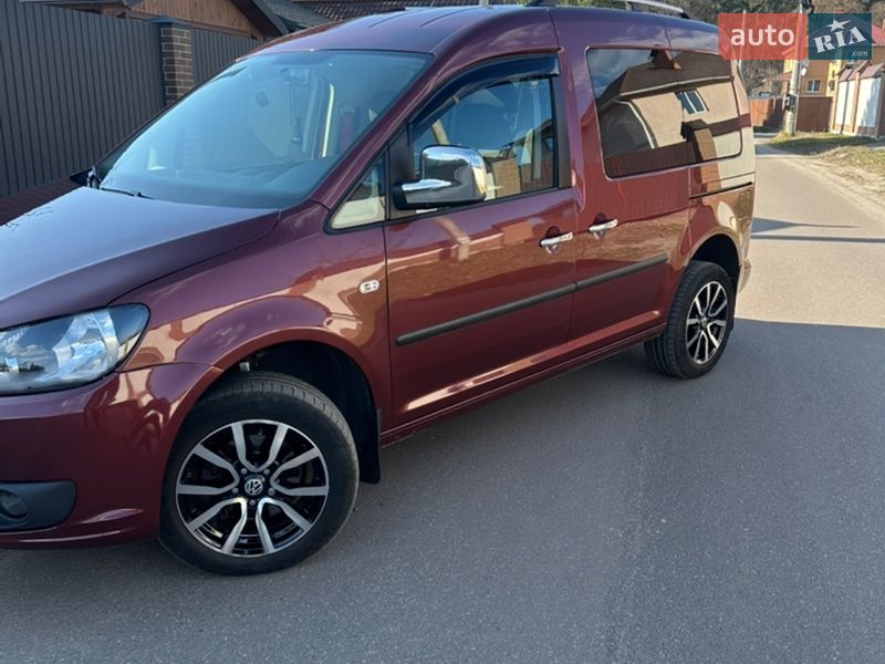 Минивэн Volkswagen Caddy 2013 в Броварах