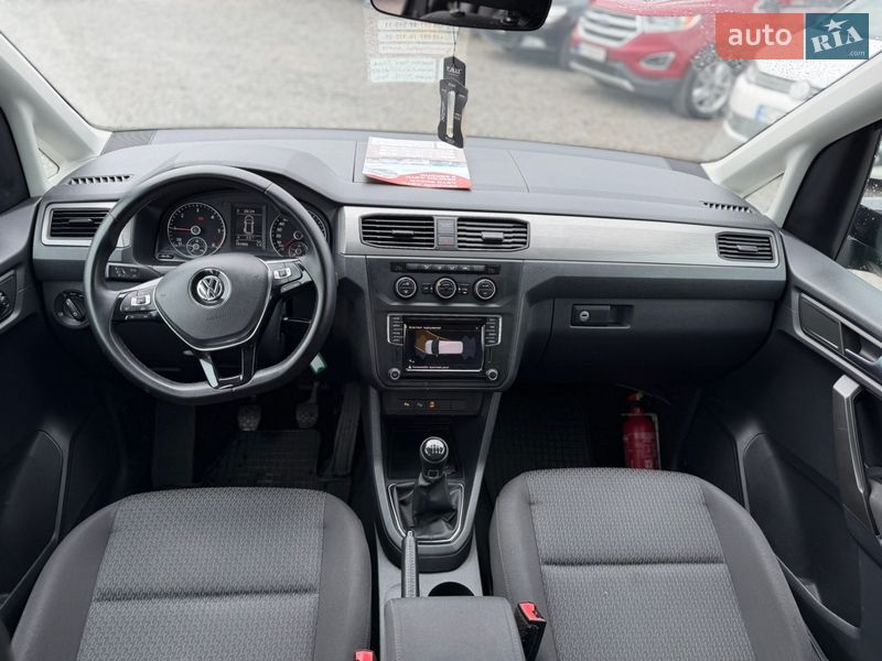 Минивэн Volkswagen Caddy 2017 в Сарнах