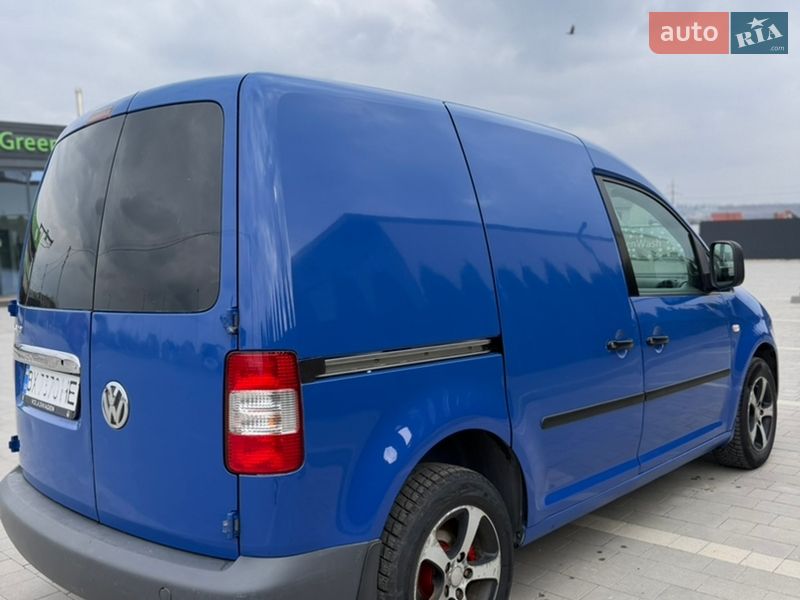 Вантажний фургон Volkswagen Caddy 2008 в Кам'янець-Подільському