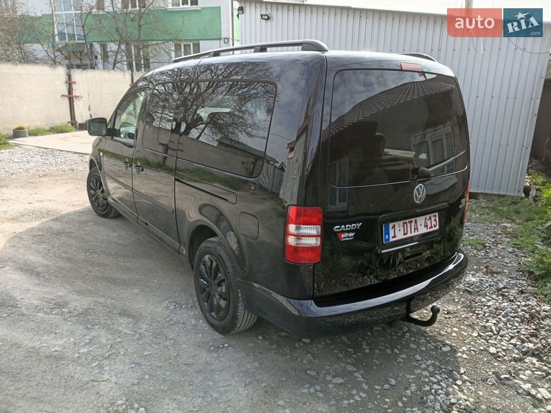Мінівен Volkswagen Caddy 2013 в Чернівцях