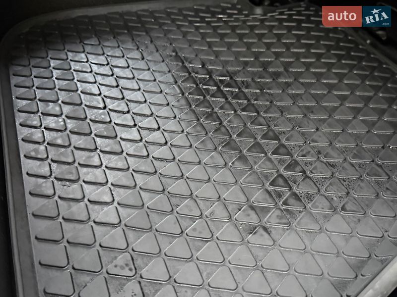 Минивэн Volkswagen Caddy 2017 в Львове фото 54 Минивэн Volkswagen Caddy 2017 в Львове