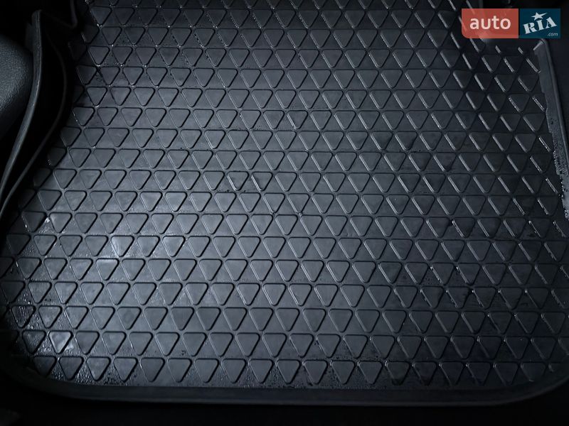 Минивэн Volkswagen Caddy 2017 в Львове фото 93 Минивэн Volkswagen Caddy 2017 в Львове