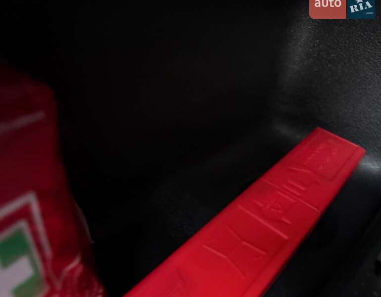 Минивэн Volkswagen Caddy 2017 в Львове фото 108 Минивэн Volkswagen Caddy 2017 в Львове