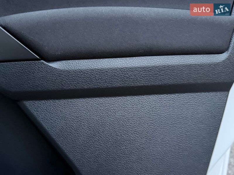 Минивэн Volkswagen Caddy 2017 в Львове фото 112 Минивэн Volkswagen Caddy 2017 в Львове