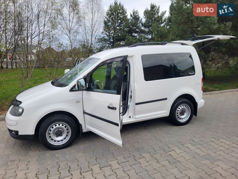 Минивэн Volkswagen Caddy 2006 в Хмельницком
