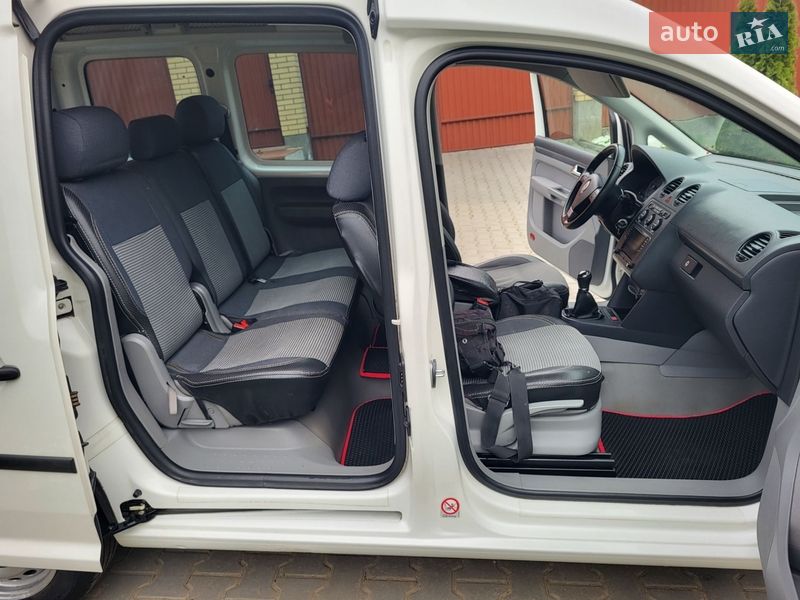 Минивэн Volkswagen Caddy 2006 в Хмельницком