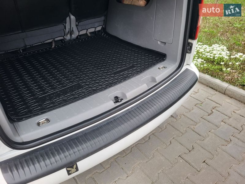 Минивэн Volkswagen Caddy 2006 в Хмельницком