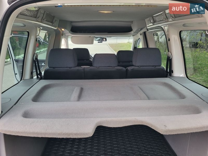 Минивэн Volkswagen Caddy 2006 в Хмельницком