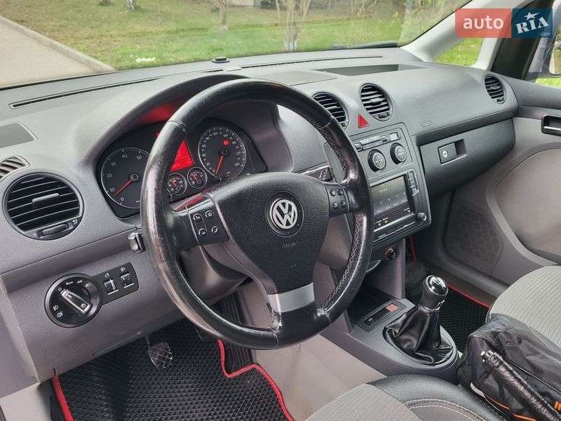 Минивэн Volkswagen Caddy 2006 в Хмельницком