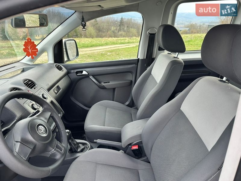 Минивэн Volkswagen Caddy 2013 в Богородчанах