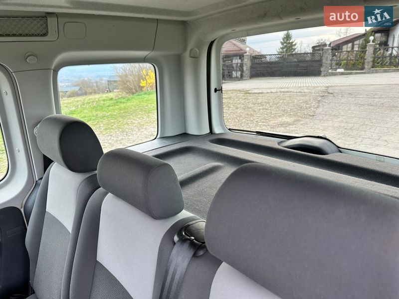 Минивэн Volkswagen Caddy 2013 в Богородчанах