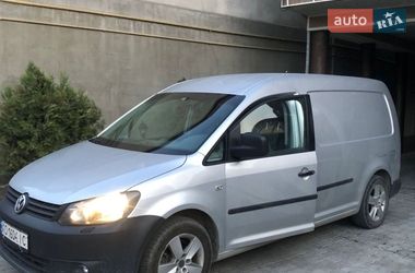 Вантажний фургон Volkswagen Caddy 2012 в Хусті