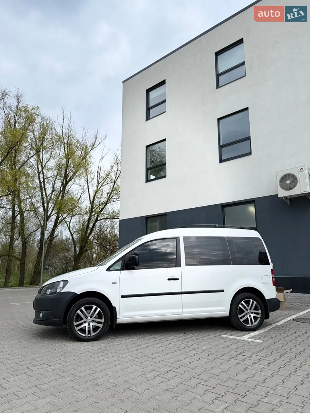 2014 Volkswagen Caddy - мініатюра 3