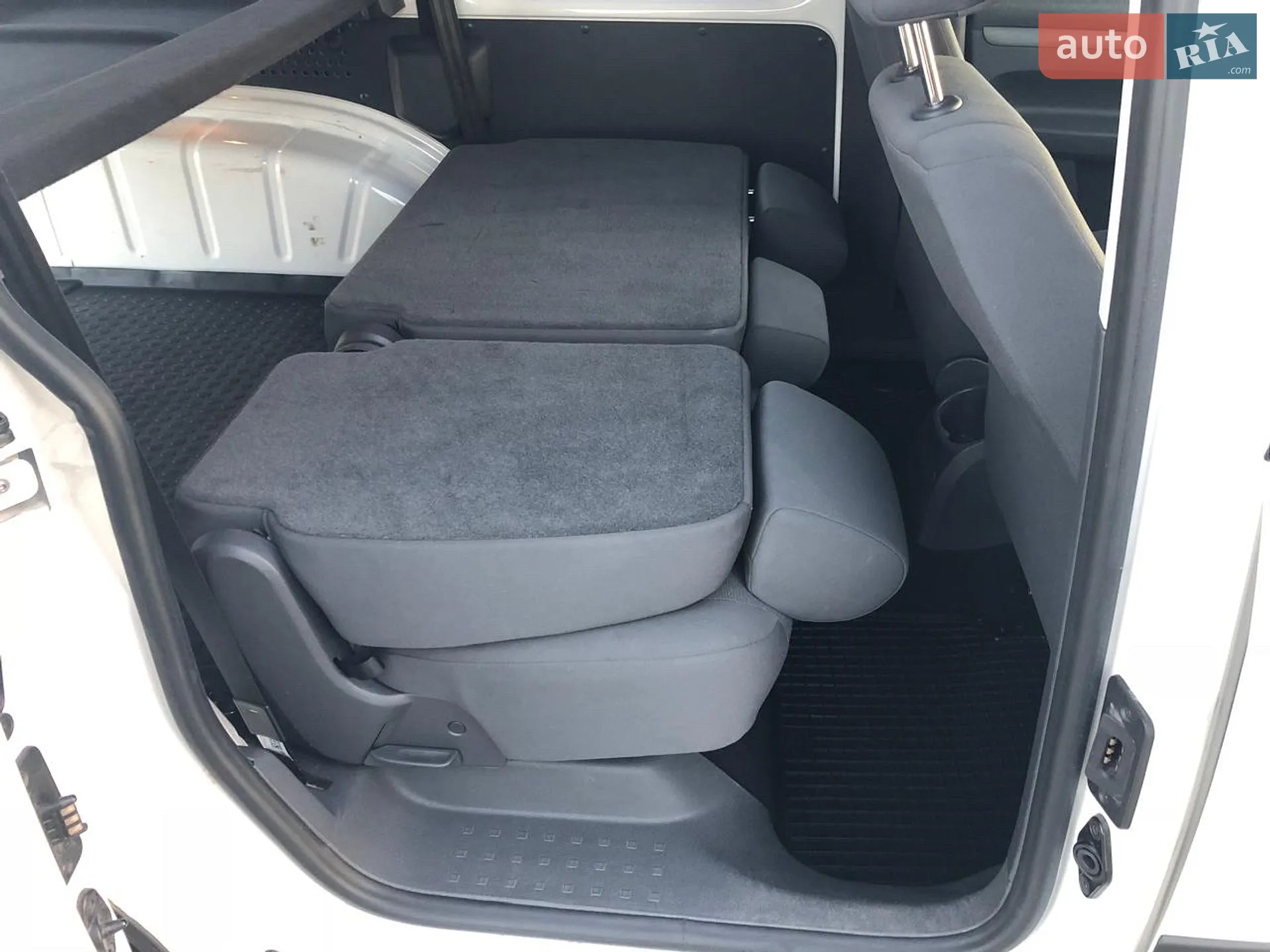 2015 Volkswagen Caddy - мініатюра 15