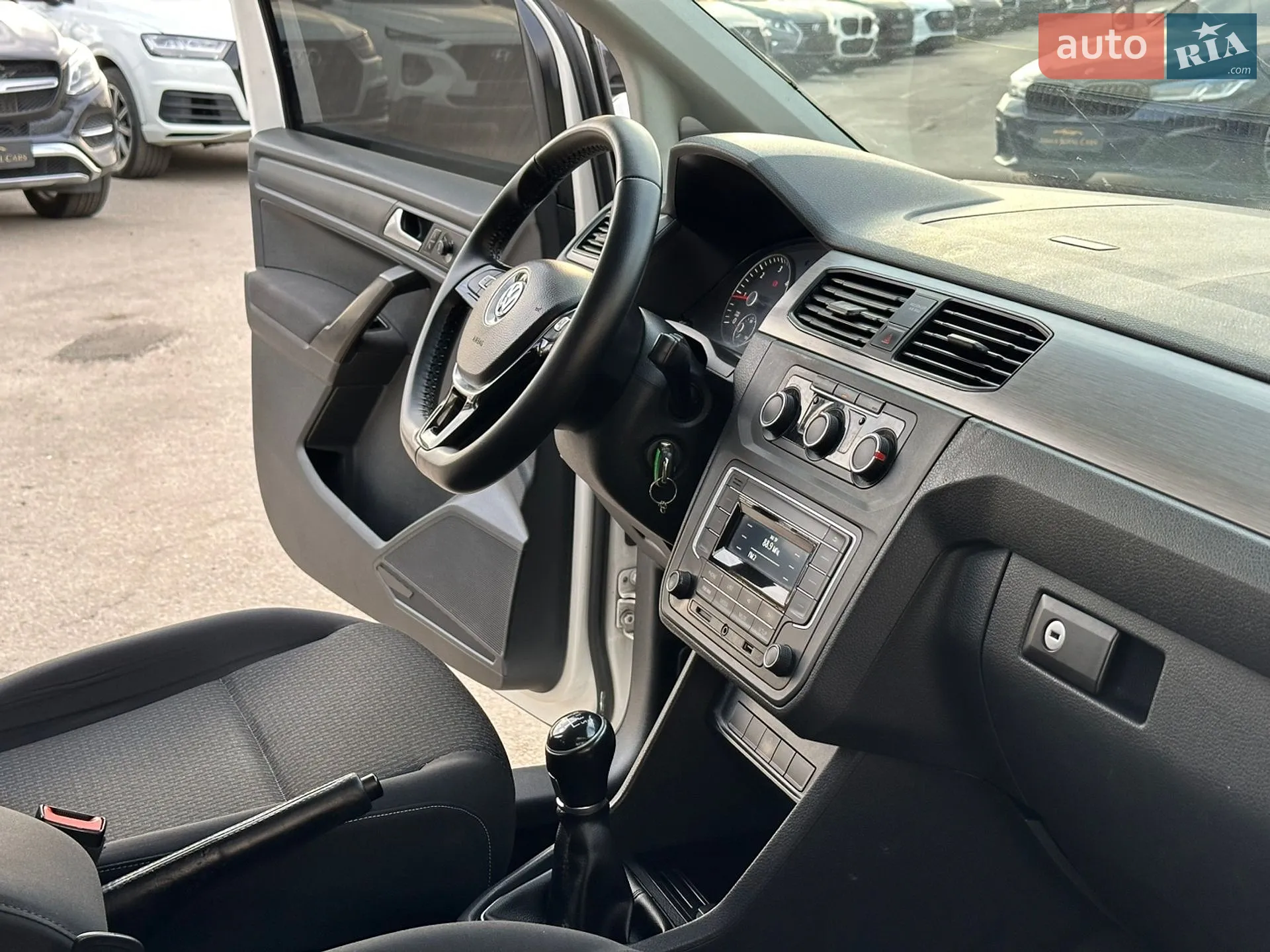 2017 Volkswagen Caddy - мініатюра 23