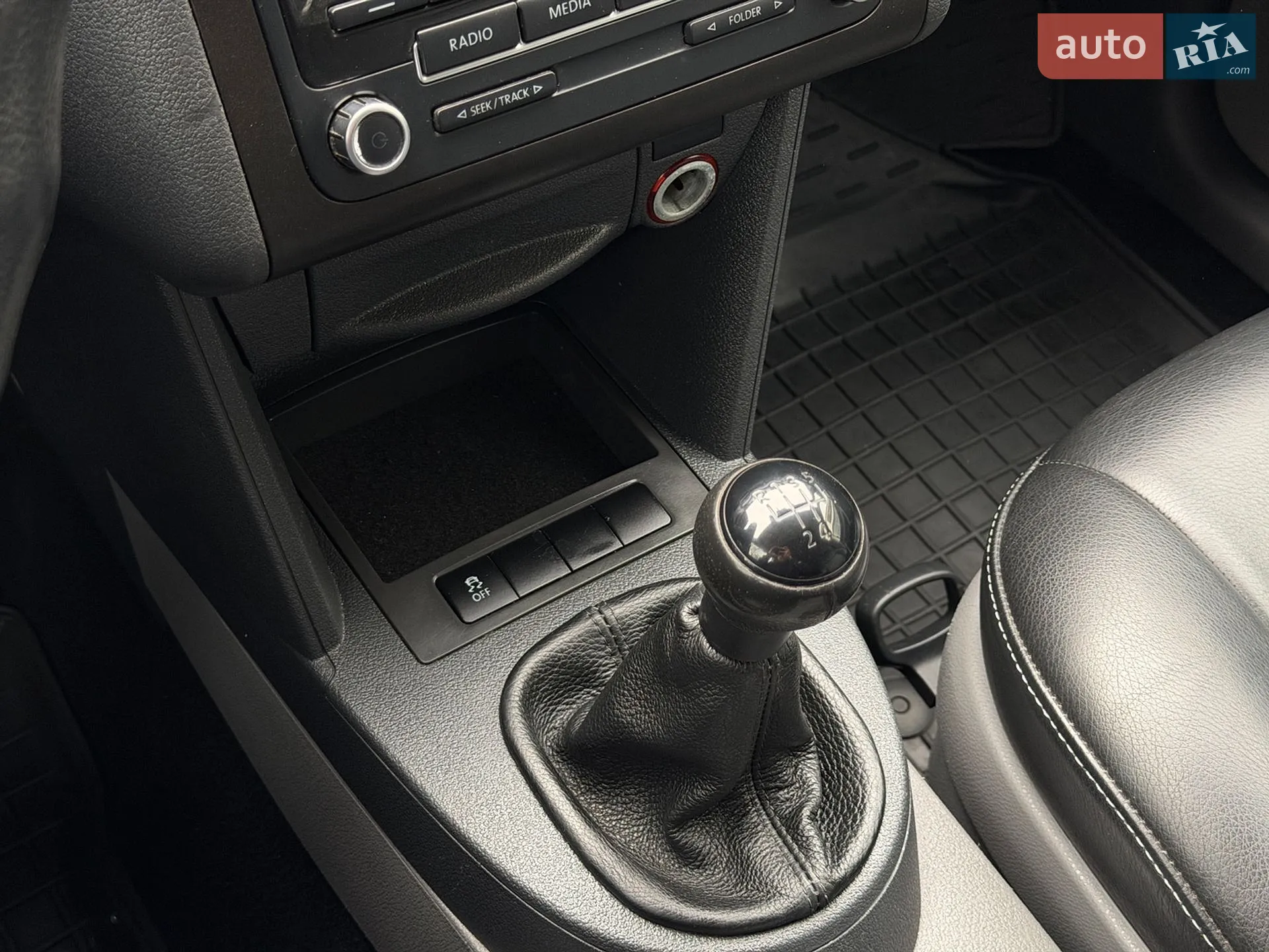 2010 Volkswagen Caddy - мініатюра 12