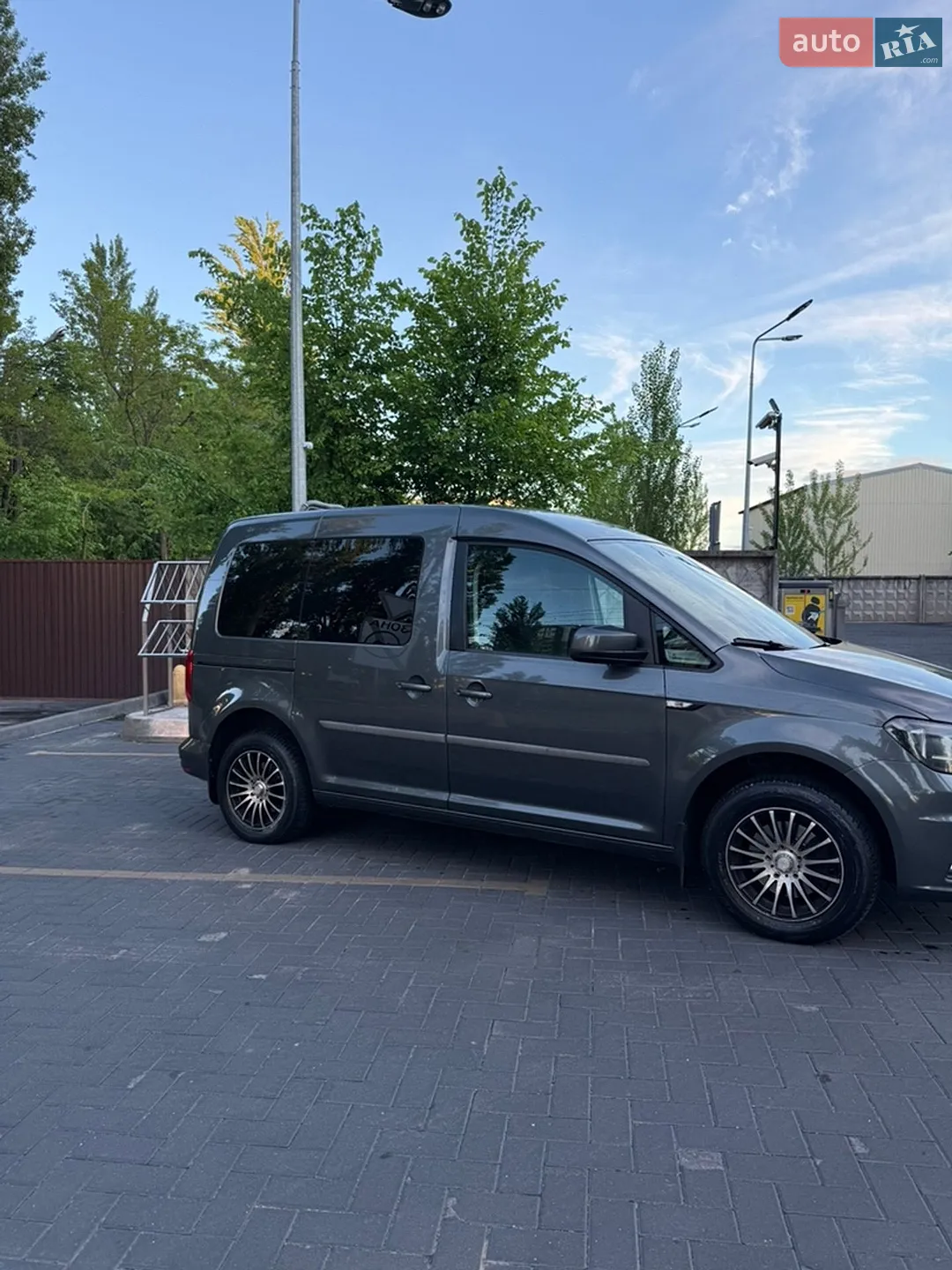 2018 Volkswagen Caddy - мініатюра 4