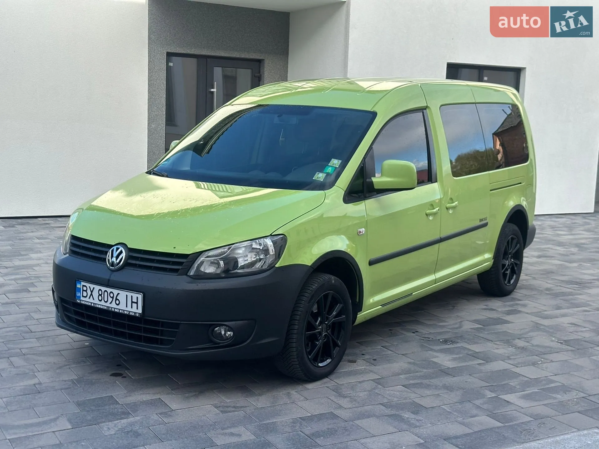 2011 Volkswagen Caddy - фото 1