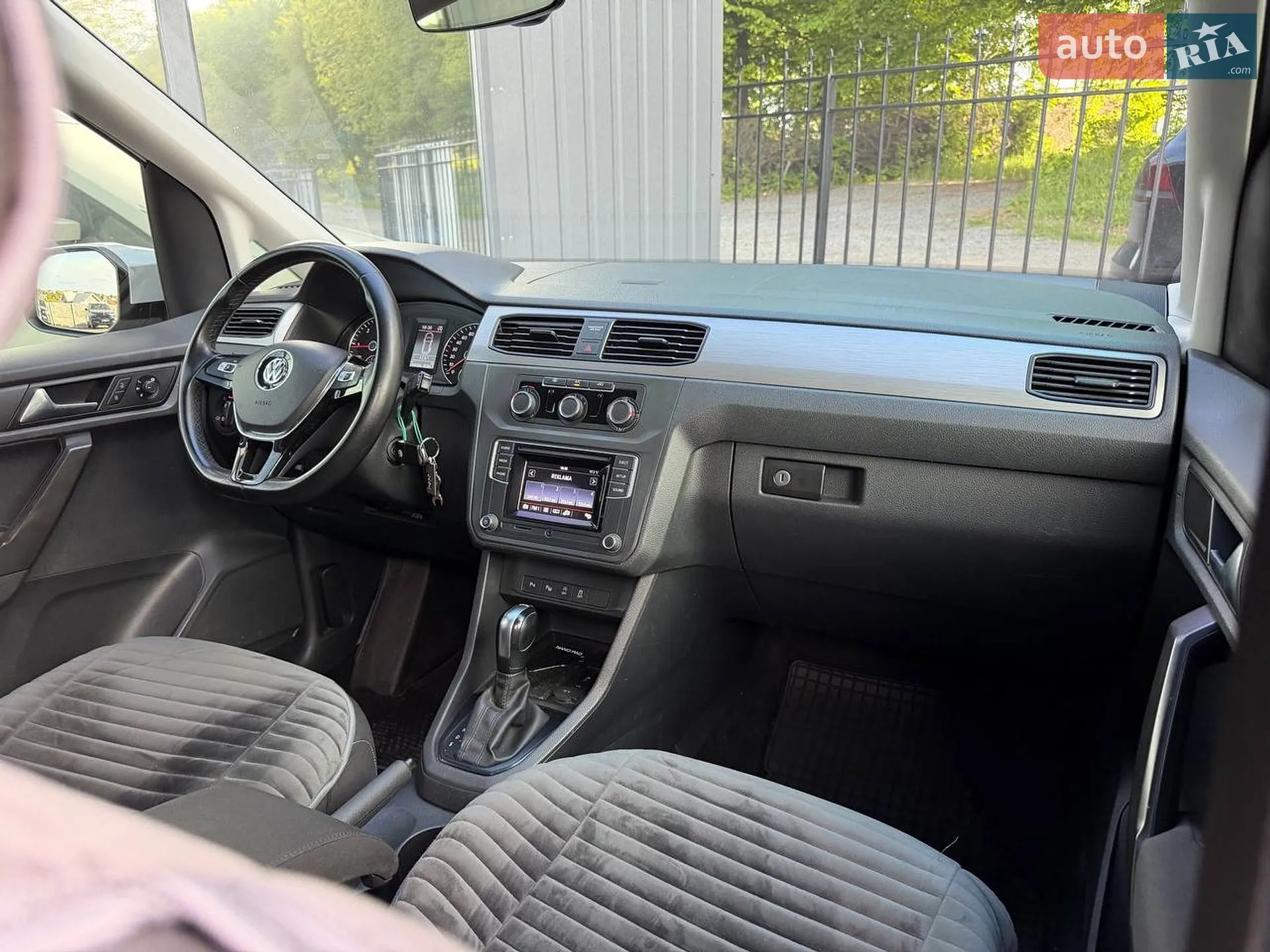 2017 Volkswagen Caddy - мініатюра 32