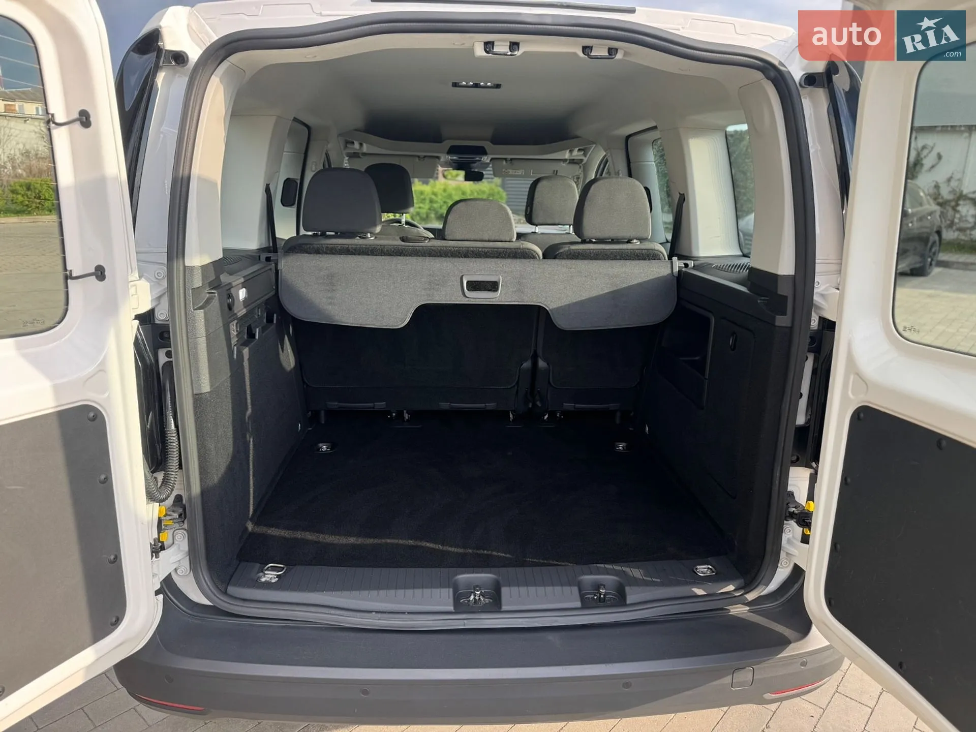 2021 Volkswagen Caddy - мініатюра 36