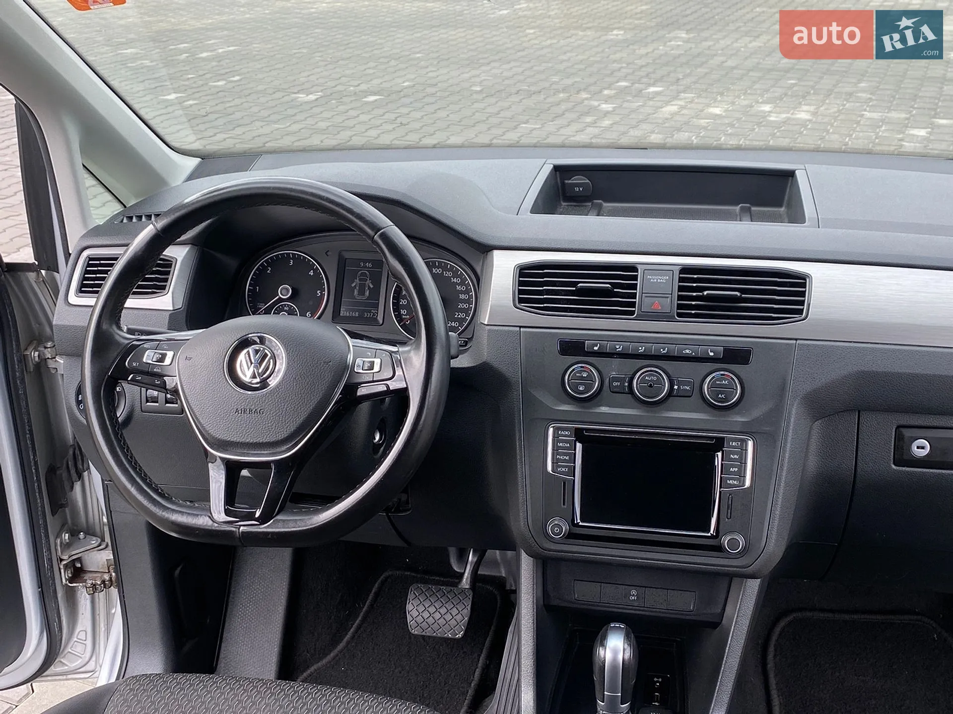 2018 Volkswagen Caddy - мініатюра 27