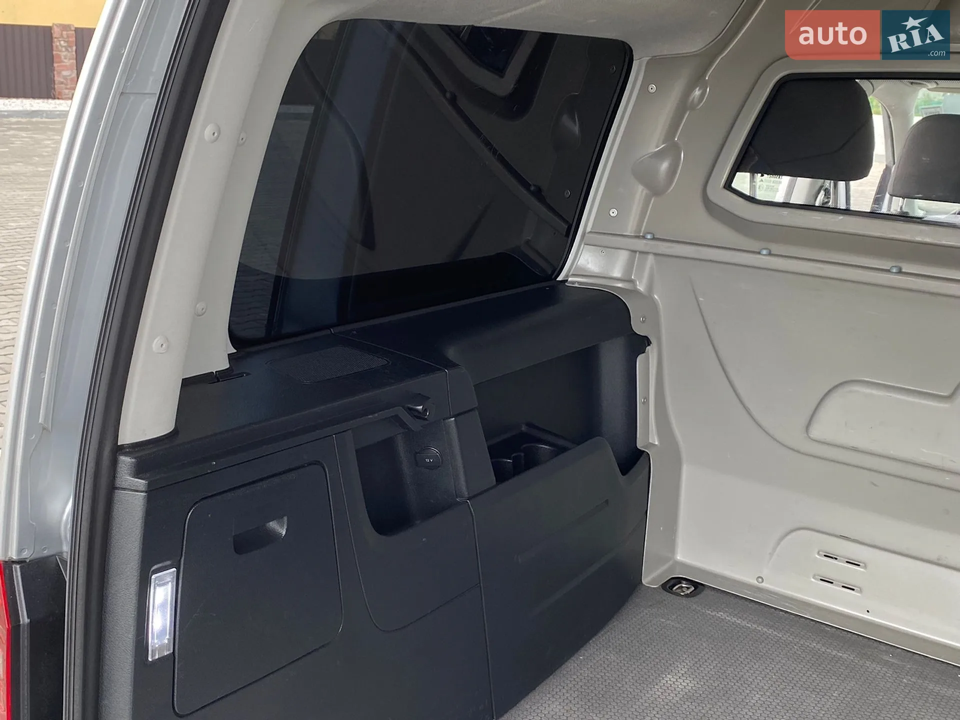 2018 Volkswagen Caddy - мініатюра 37