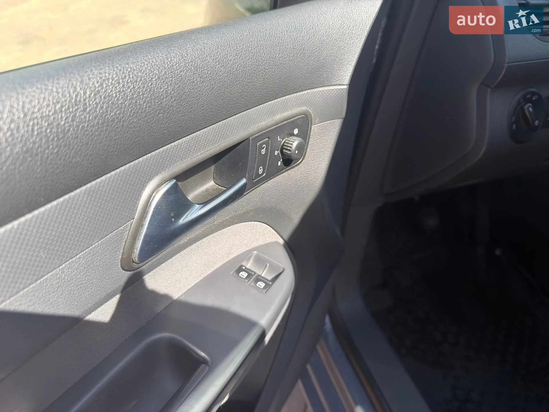 2013 Volkswagen Caddy - мініатюра 14