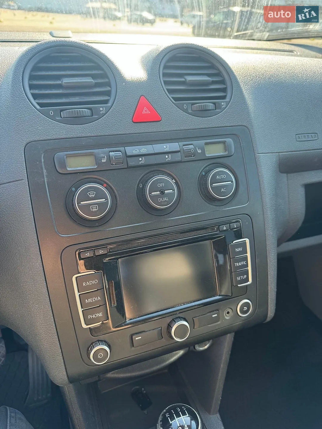 2010 Volkswagen Caddy - мініатюра 35