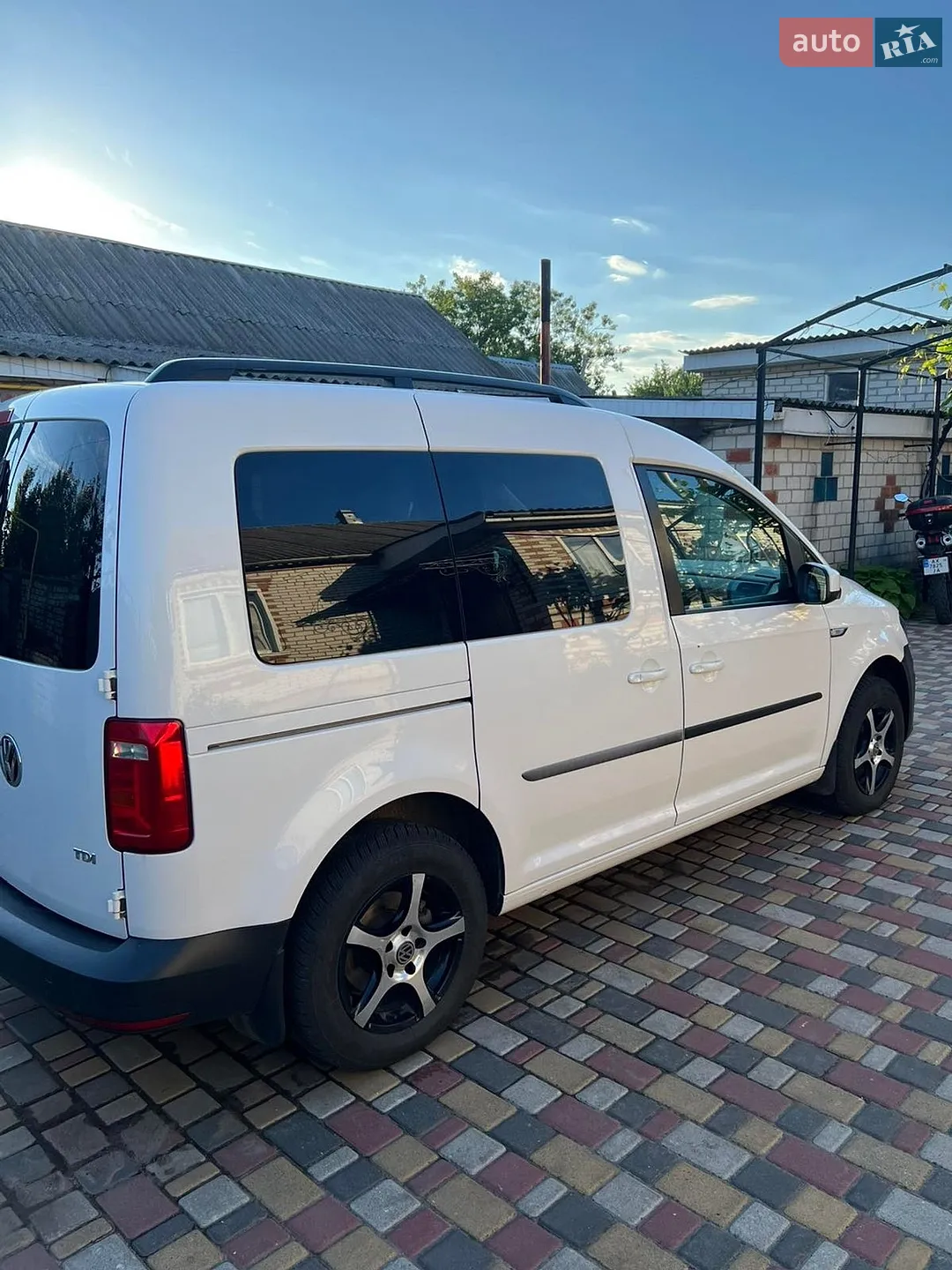 2017 Volkswagen Caddy - мініатюра 8