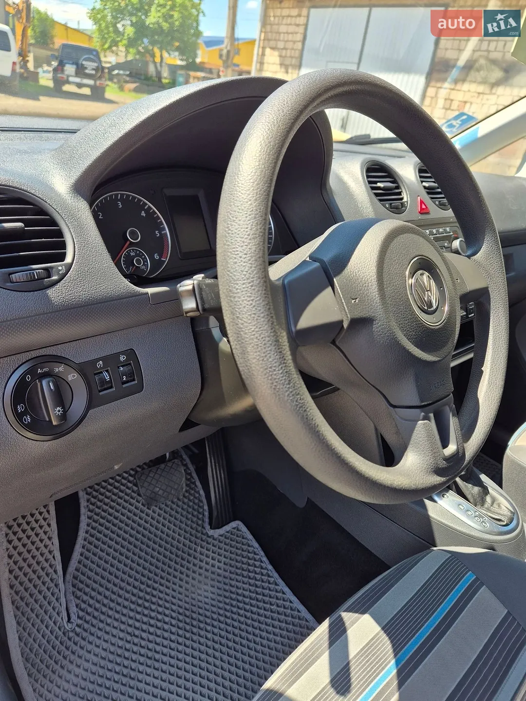 2011 Volkswagen Caddy - мініатюра 13