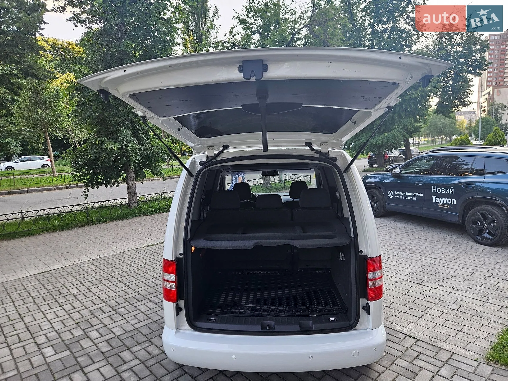 2015 Volkswagen Caddy - мініатюра 32