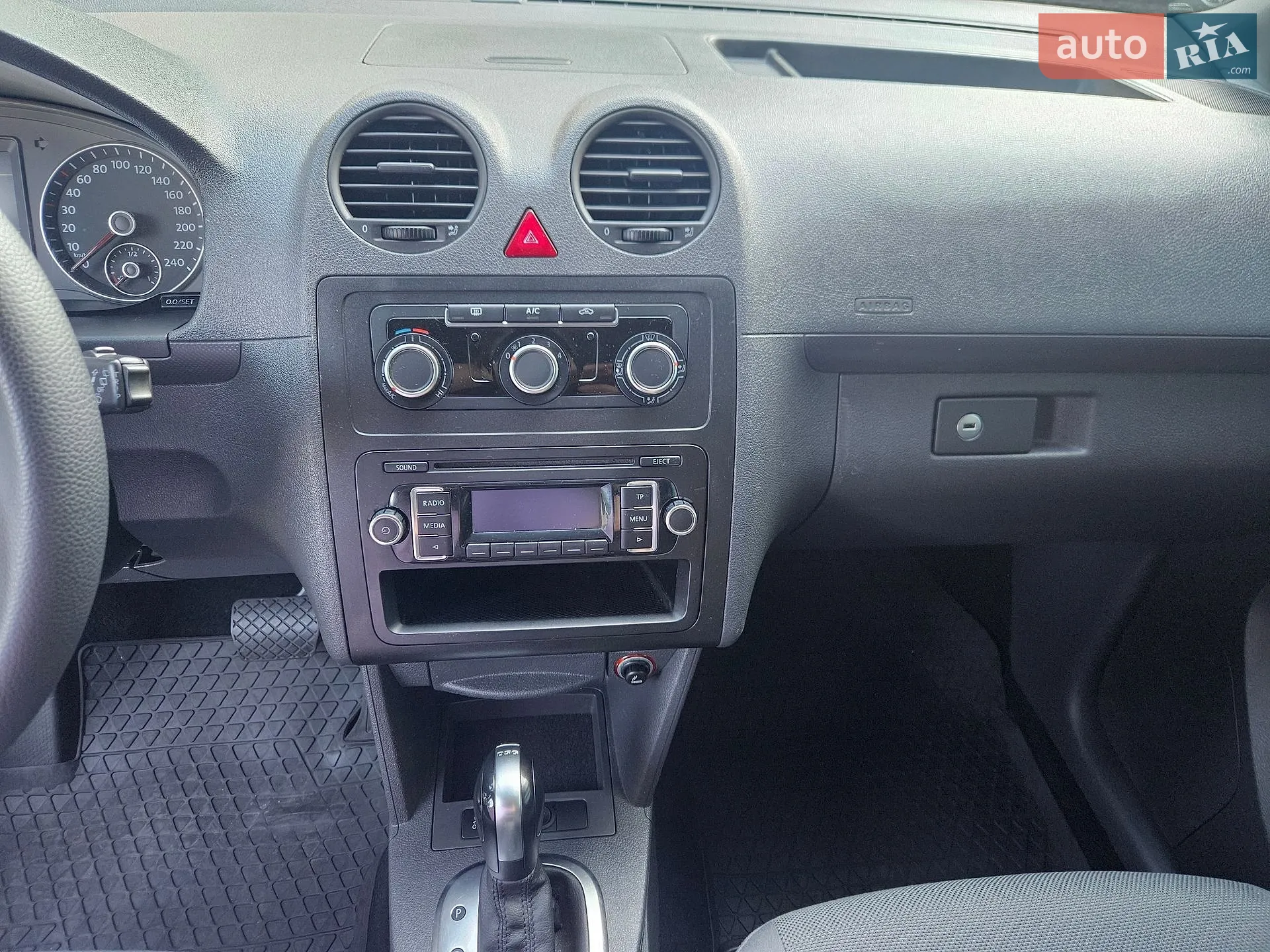 2015 Volkswagen Caddy - мініатюра 42