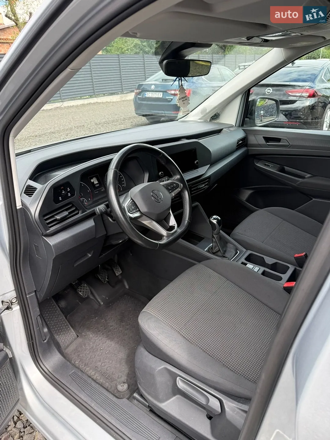 2021 Volkswagen Caddy - мініатюра 21