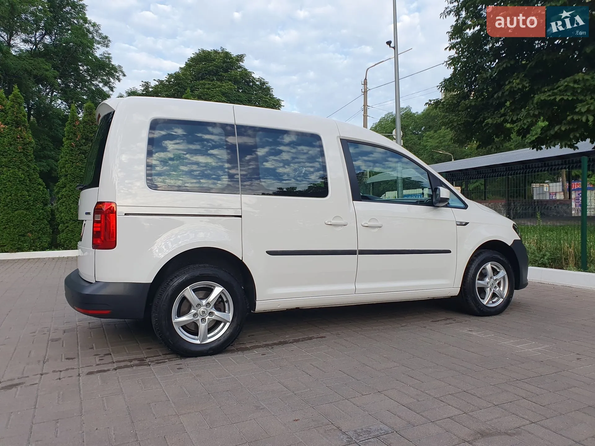 2018 Volkswagen Caddy - мініатюра 11