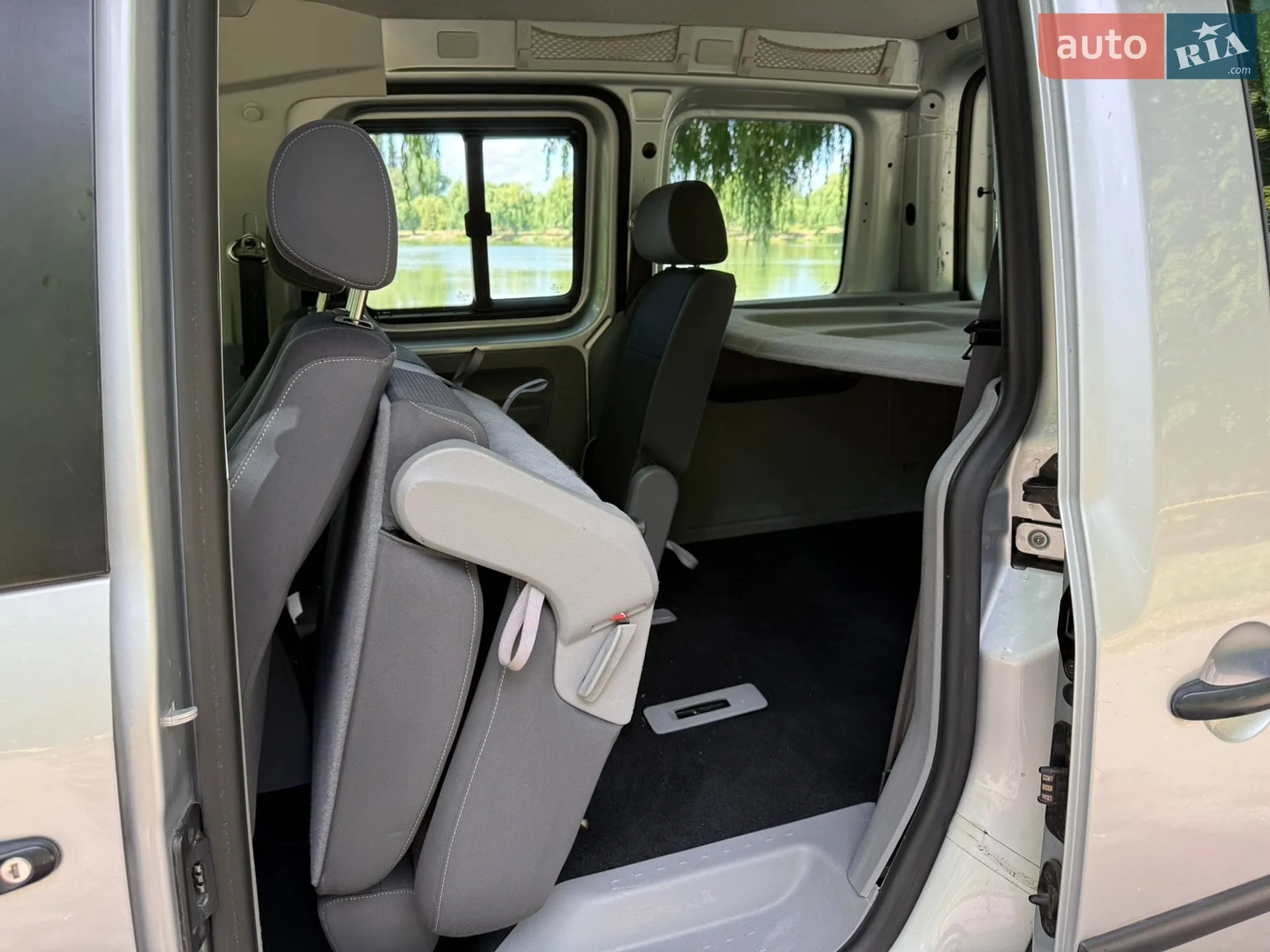 2010 Volkswagen Caddy - мініатюра 34