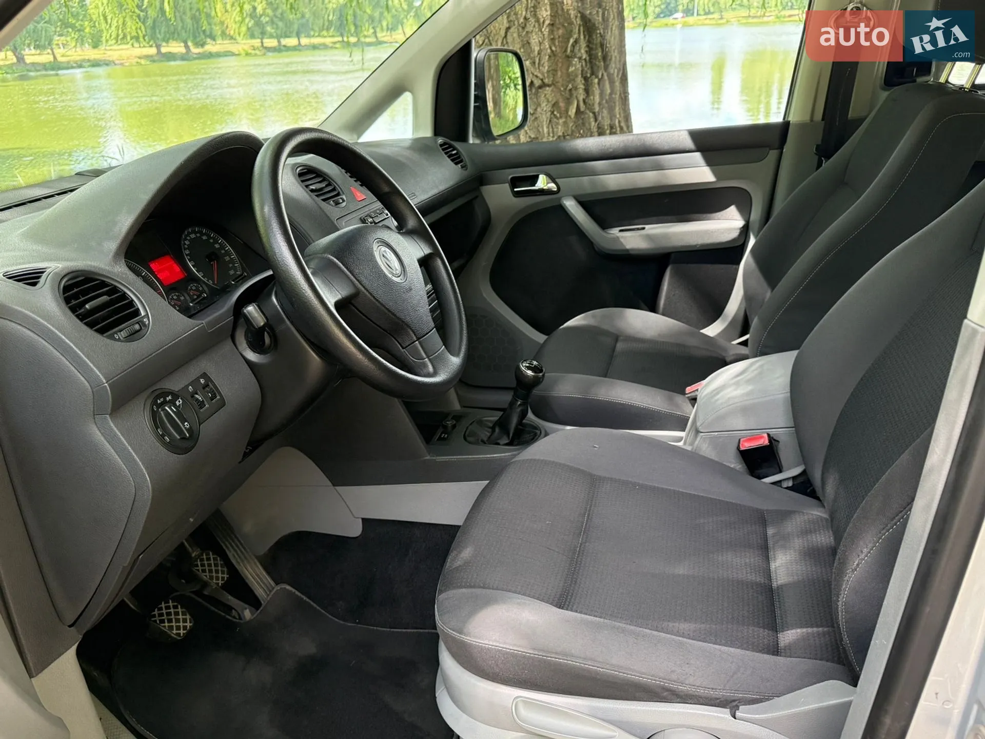 2010 Volkswagen Caddy - мініатюра 61